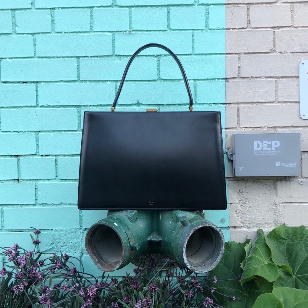 CELINE BLACK MEDIUM CLASP BAG